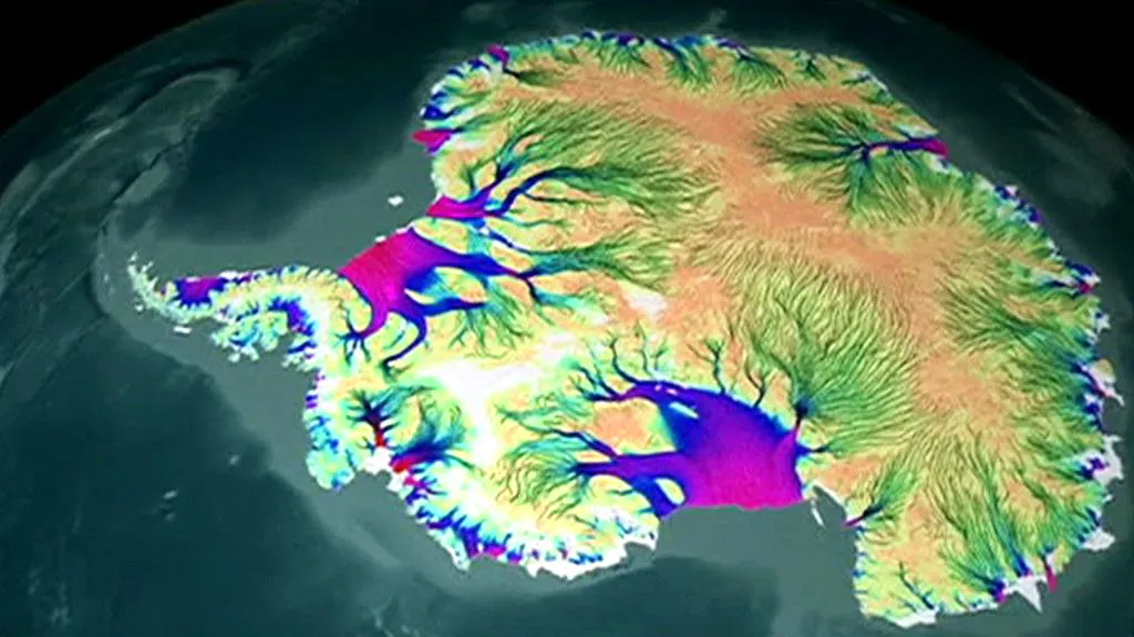 Počítačová mapa proudění ledovců na Antarktidě