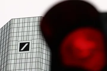 Deutsche Bank se pokusí prošetřit k prosperitě. Trhy jsou rozpačité, akcie se propadly