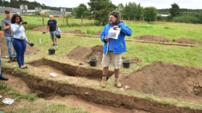 Archeologický průzkum v Letech