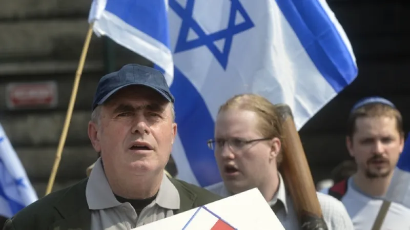 Pochod proti antisemitismu