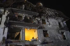 Ruské rakety zničily hotel v Charkově, ranění jsou civilisté a novináři