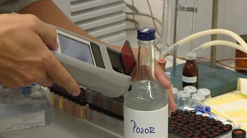 Ramanův spektrometr