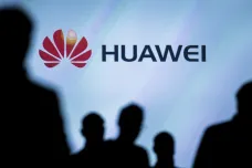 Zaměstnanci Huawei v Česku údajně shromažďují citlivá data o lidech, uvedl Radiožurnál