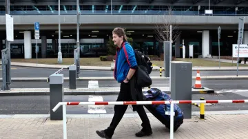 Neustálé cestování na Ligu mistrů znamená pro komentátora pendlování mezi letištěm a hotely s bagáží