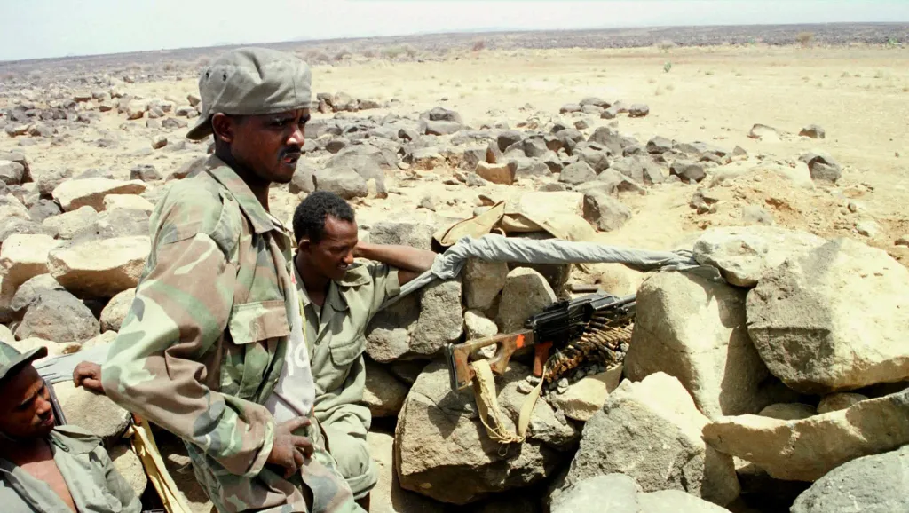 Eritrejší vojáci poblíž přístavu Assab