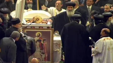 Pohřeb koptského duchovního Šenudy III.