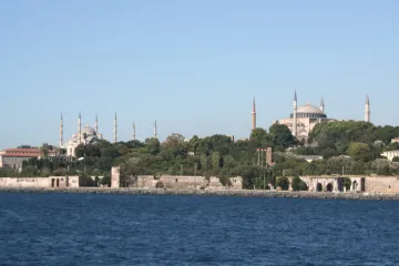 Istanbul - úžina sladkostí, mešit a orientální atmosféry