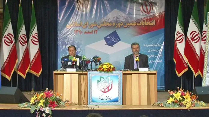Brífink íránského ministra vnitra Mohammeda Nadžára