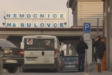 Policie vyšetřuje záměnu pacientek a potrat na pražské Bulovce jako ublížení na zdraví