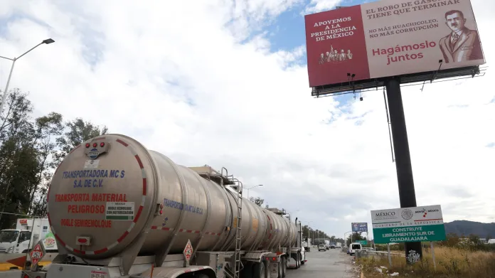 Mexický prezident vyhlásil proti krádežím  pohonných hmot rozsáhlou akci