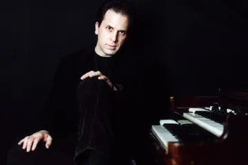 Recenze: Když jazzový Larry potkal Harryho