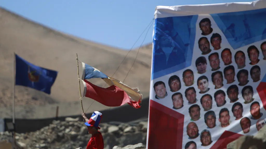 Portréty chilských horníků, kteří přežili 69 dní pod zemí