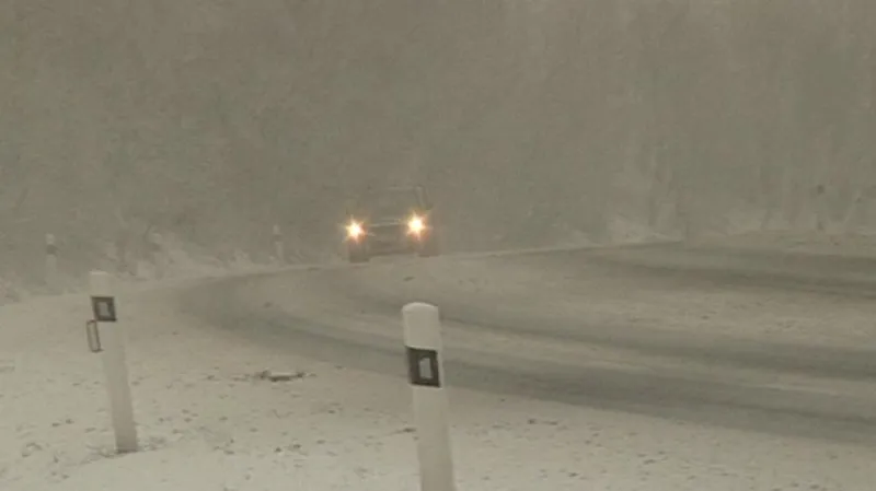 Sníh a špatná dohlednost v dopravě