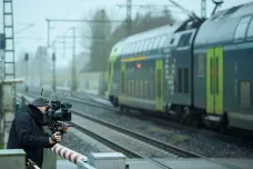 Při středečním útoku v německém vlaku zemřeli šestnáctiletá dívka a devatenáctiletý muž