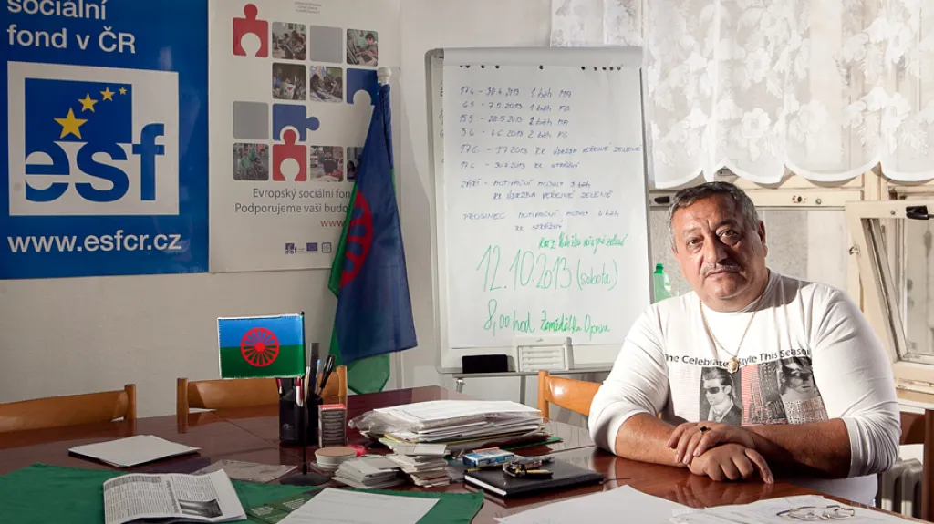 Julius Levay z romského sdružení Dživipen