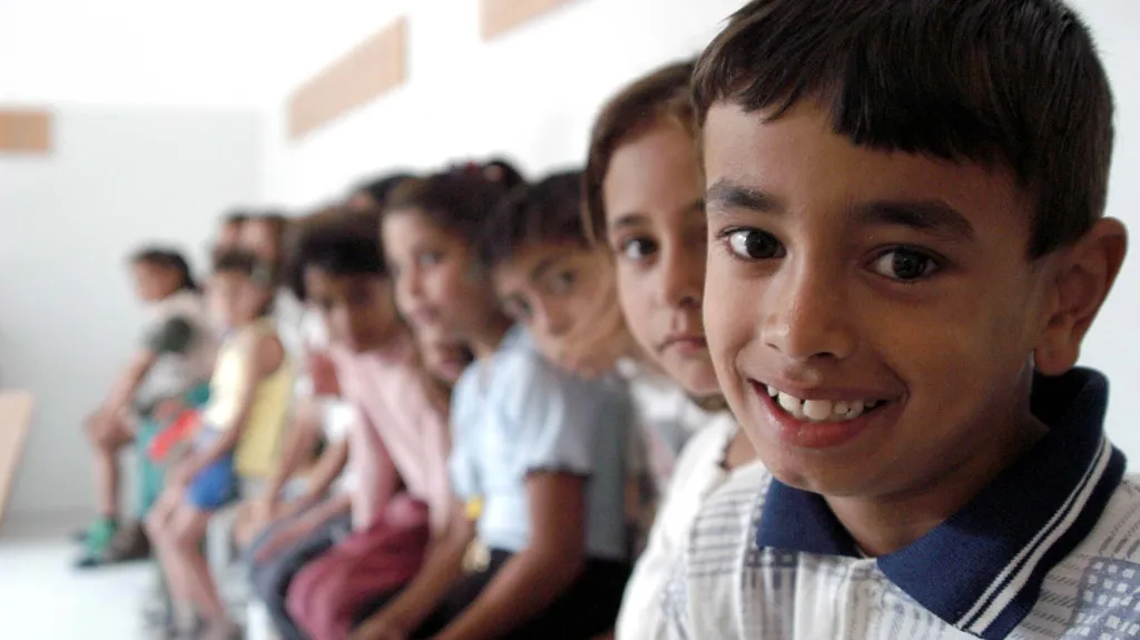 Romští žáci ve škole v Sečovcích