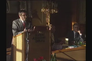 30 let zpět: My jsme se až dosud zdržovali kritiky