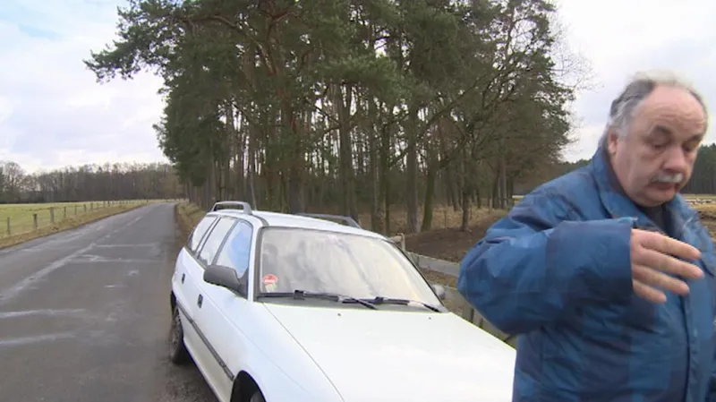 Miloš Švec se snaží vytlačit štáb ČT z veřejné komunikace u své pastviny