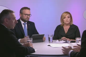 Zrušení poplatků za obnovitelné zdroje vyjde na 18 miliard, říká Schillerová. Jurečka varuje před plošností