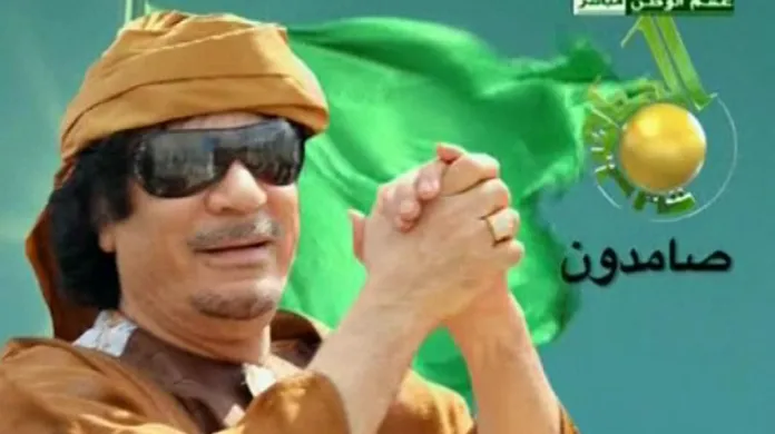 Muammar Kaddáfí v televizním projevu