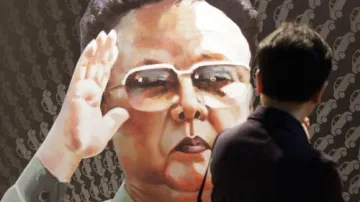 Severekorejský vůdce Kim Čong-il na plakátě