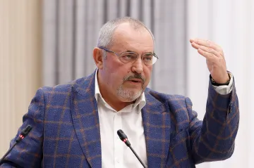 Odpůrce války Naděždin se nemůže ucházet o ruské prezidentství. Volební komise ho nezaregistruje