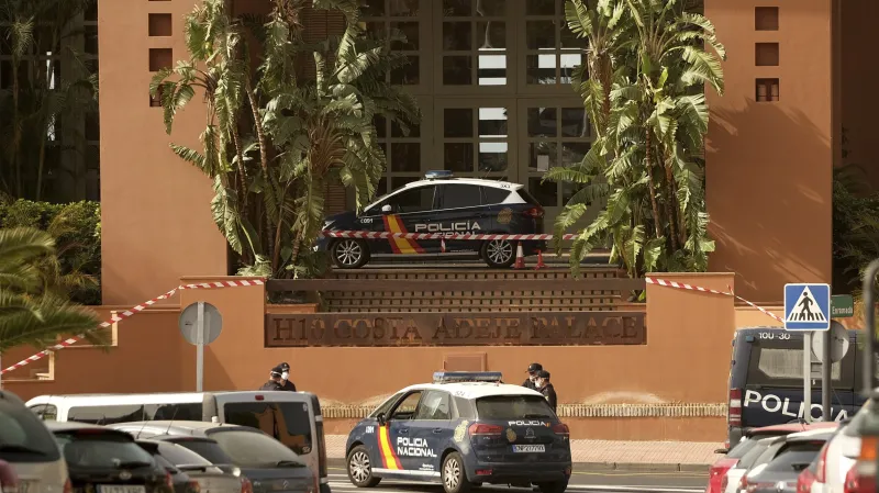 Izolovaný hotel na Tenerife