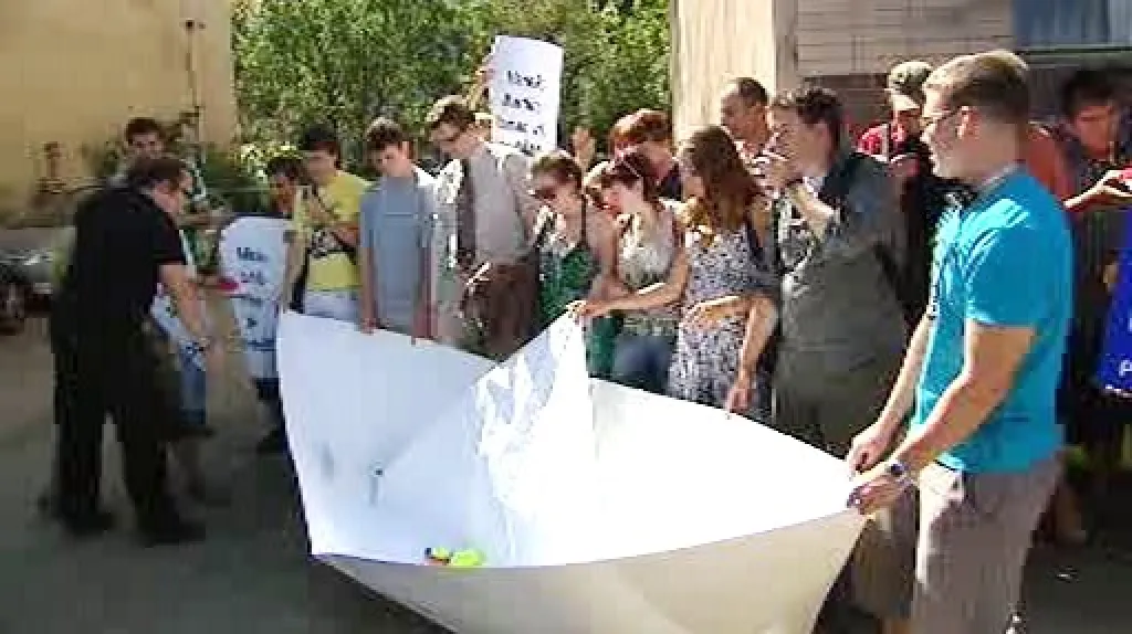 Jachta pro Topolánka
