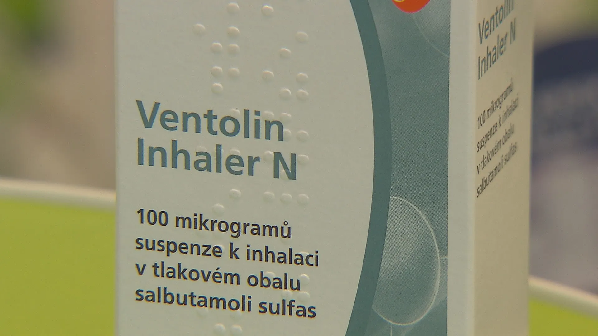 Výrobce léku na astma omezuje dodávky do Česka. Resort jedná s konkurencí