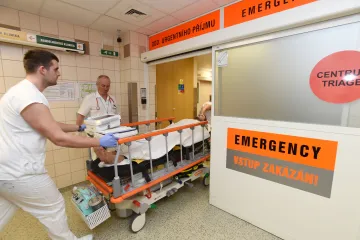 Lékař z olomouckého urgentu se nakazil koronavirem. Do karantény musí patnáct dalších doktorů