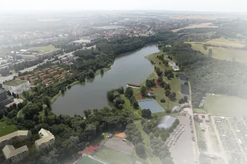 Pražští zastupitelé zamítli výstavbu u Džbánu, o pozemcích se přeli hodiny