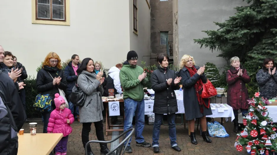 Publikum při vystoupení pěveckého sboru Kvítek