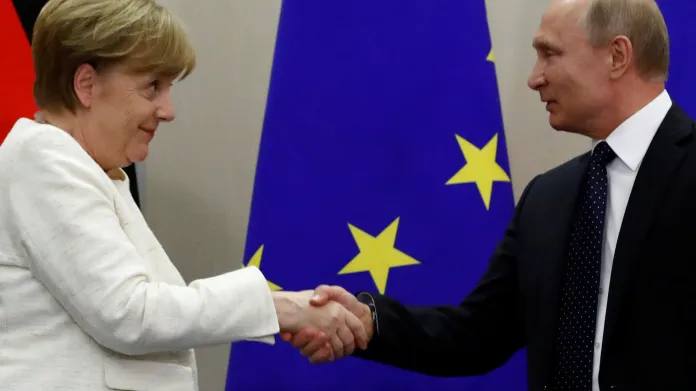 Merkelová a Putin v Soči