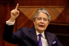 Ekvádorský prezident rozpustil parlament, vládnout bude dekrety. Politickou krizi chce řešit volbami