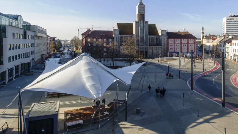 Náměstí 28. října v Hradci Králové