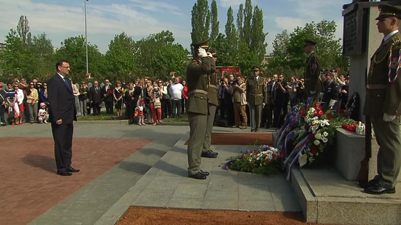 Pieta na Olšanských hřbitovech