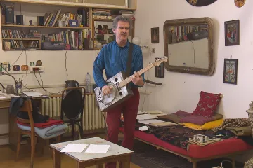 Vlas a Brada putují k filmu. A František Skála hledá posluchače surrealistické dechovky