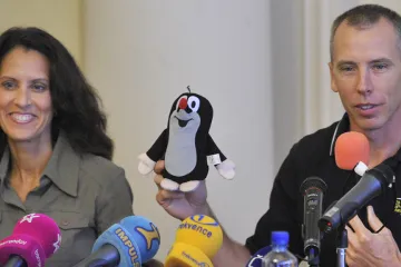 Feustel s krtkem astronautem chce přilákat mladé k vesmíru