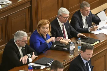 Sněmovna v prvním čtení podpořila zákon o státních zaměstnancích