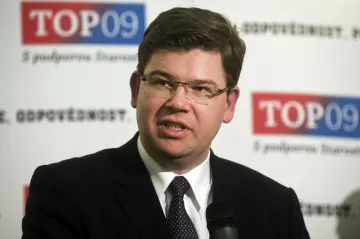 Do čela TOP 09 chce zatím jen Pospíšil. Kalousek ani Schwarzenberg z toho nejásají