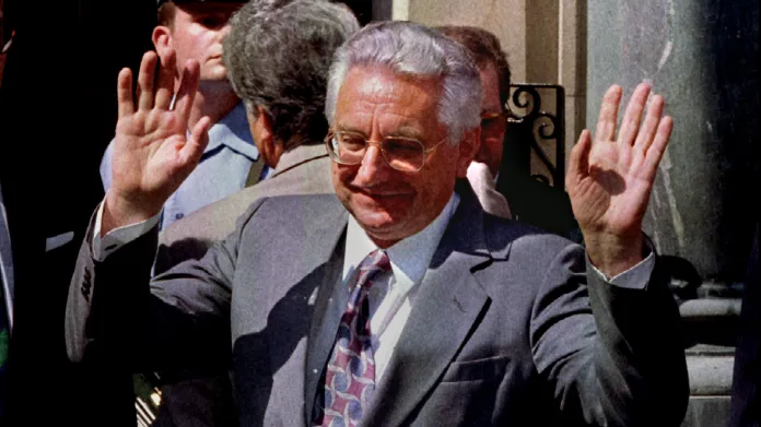 Franjo Tudjman byl zvolený chorvatským prezidentem v prvních svobodných volbách v roce 1990