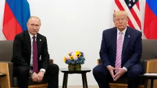 Ruský vládce Vladimir Putin na schůzce s Donaldem Trumpem v červnu 2019
