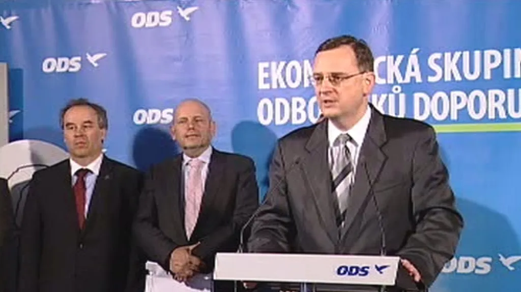 Petr Nečas mluví o řešení dluhů