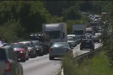 První den uzavírky silnice z Brna do Svitav: Zmatení řidiči a kolony na objízdné trase