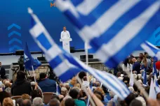 Peníze na ruku i zrušené přijímačky. Řečtí politici před volbami cílí na frustrovanou generaci Z