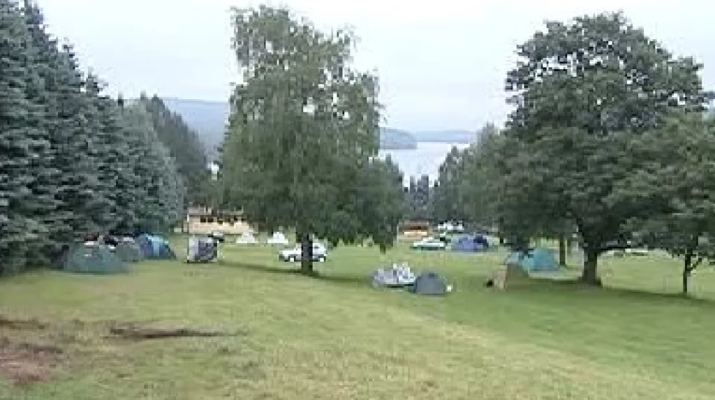 Kemp u sečské přehrady