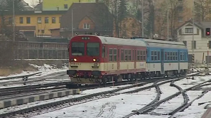 Rychlíkové vozy řady 843 zůstanou na Liberecku déle.