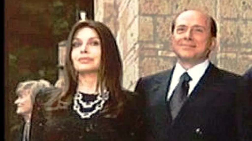 Silvio Berlusconi a Veronica Lariová