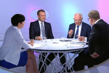 Podle Faltýnka se rozpočet vyvíjí dobře. Schodek bude výrazně vyšší, oponuje opozice