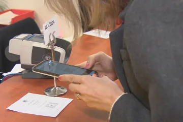 Začaly fungovat elektronické občanské průkazy. Krajský úřad na Vysočině je přijímá, i když ještě nemusí